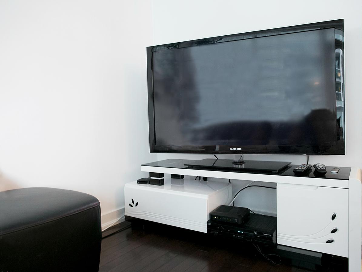 Royal Stays Condominiums - Upscale Downtown Suites Toronto Zewnętrze zdjęcie